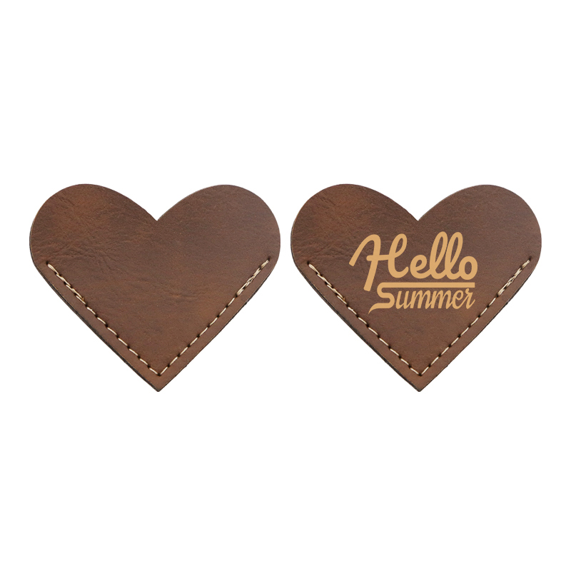 Laseroitava keinonahkainen sydämenmuotoinen kirjanmerkki