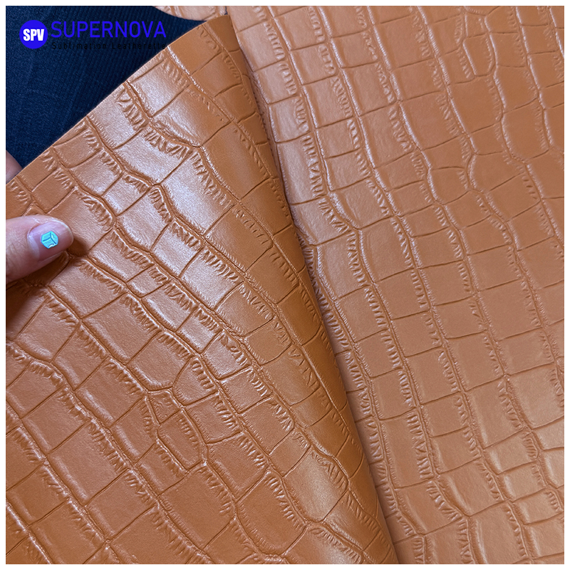 Crocodile kohokuvioitu laserleatherette arkki liimalla / ilman liimaa